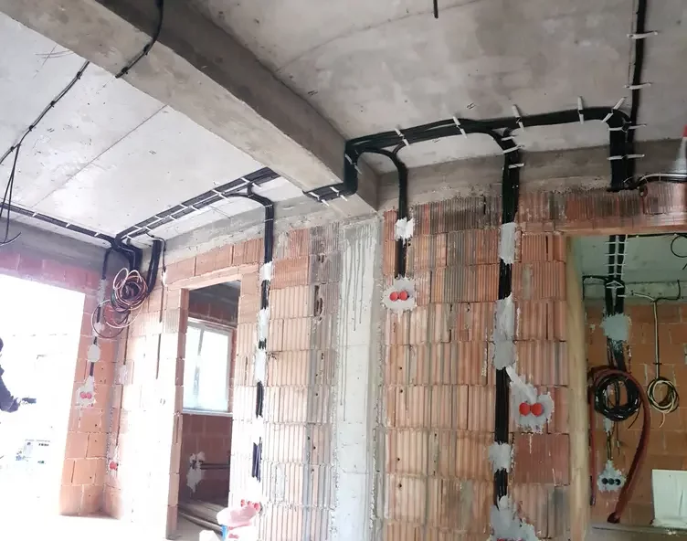 Electrician - CAM Electric – Conectam siguranta cu profesionalismul!